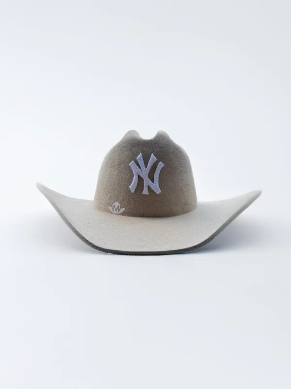 New York Cowboy Hat / Creme